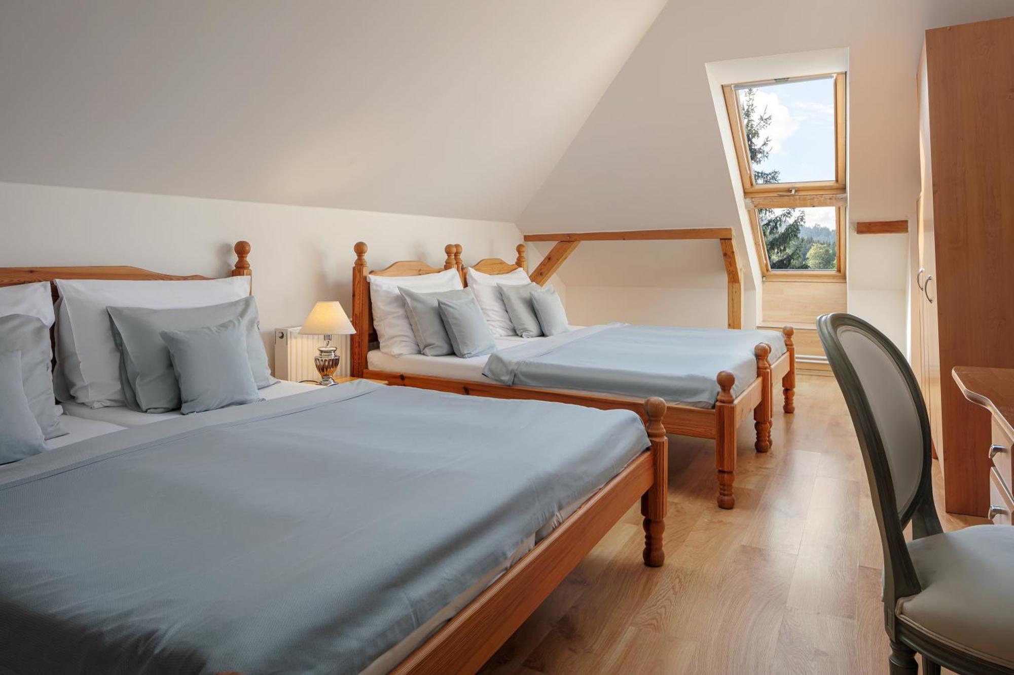 Hotel Zamecek Janovicky Broumov Extérieur photo