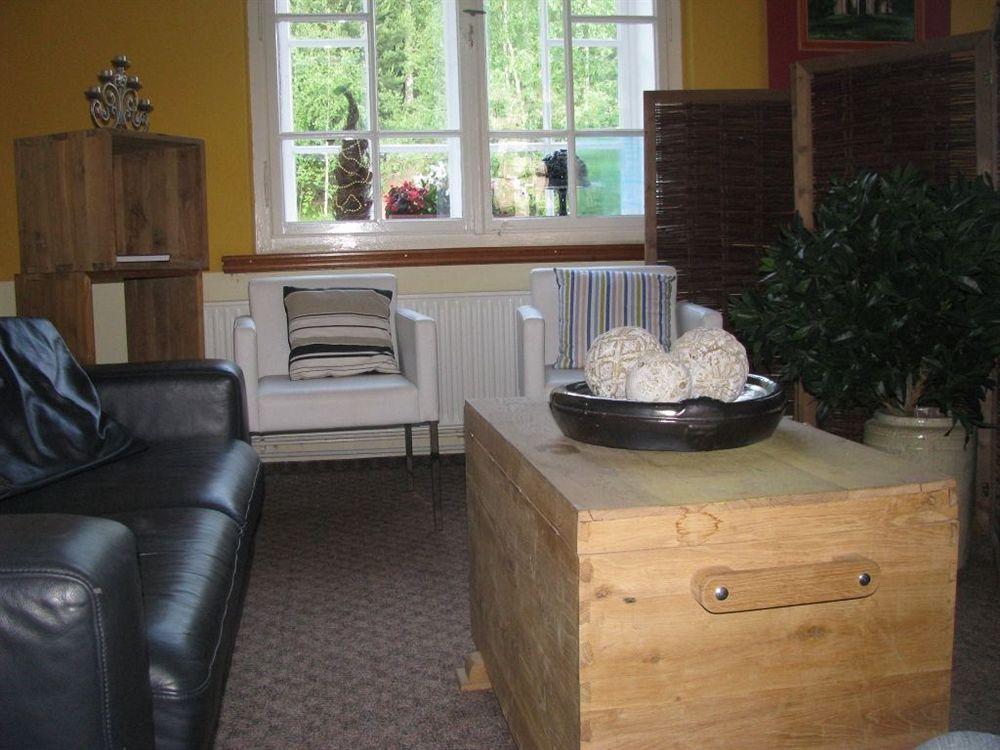 Hotel Zamecek Janovicky Broumov Extérieur photo