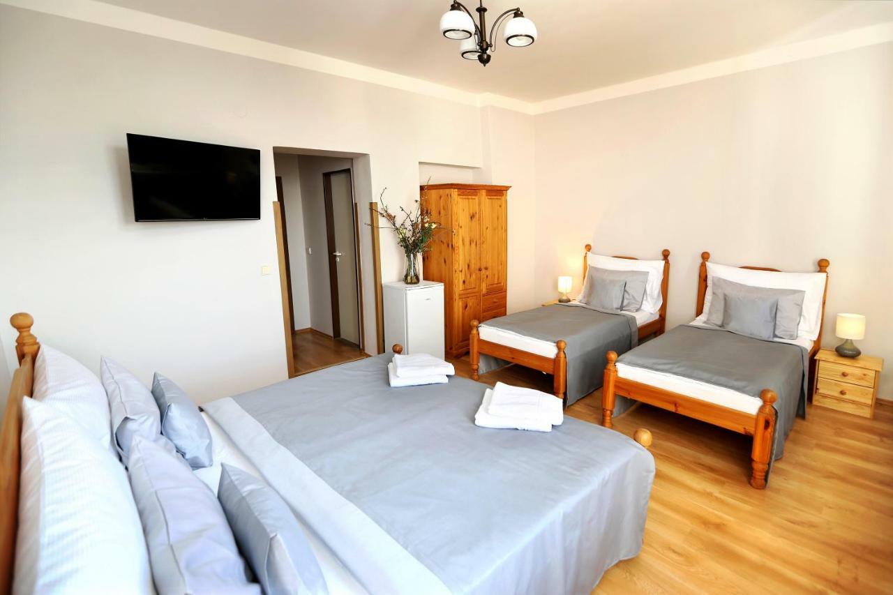 Hotel Zamecek Janovicky Broumov Extérieur photo